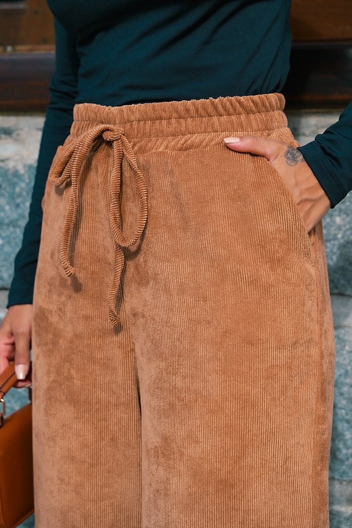 CALÇA WIDE LEG VELUDO - CARAMELO