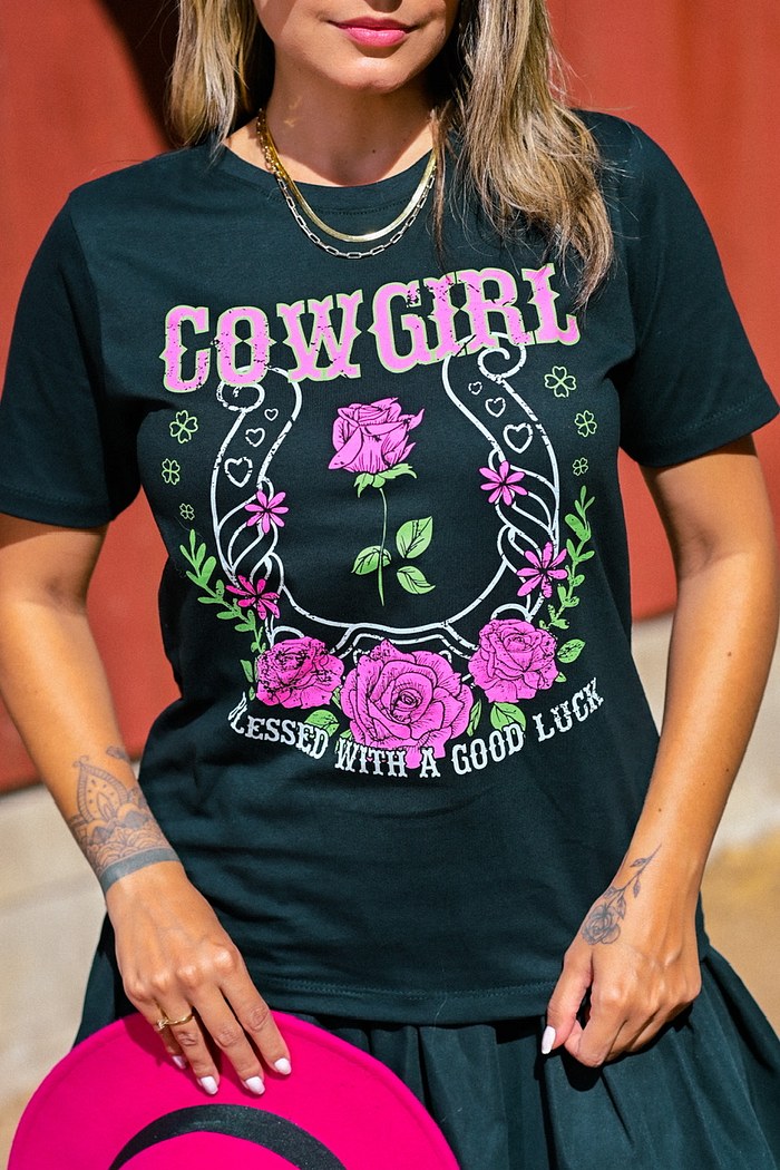 T-SHIRT COWGIRL LUCK - PRETO