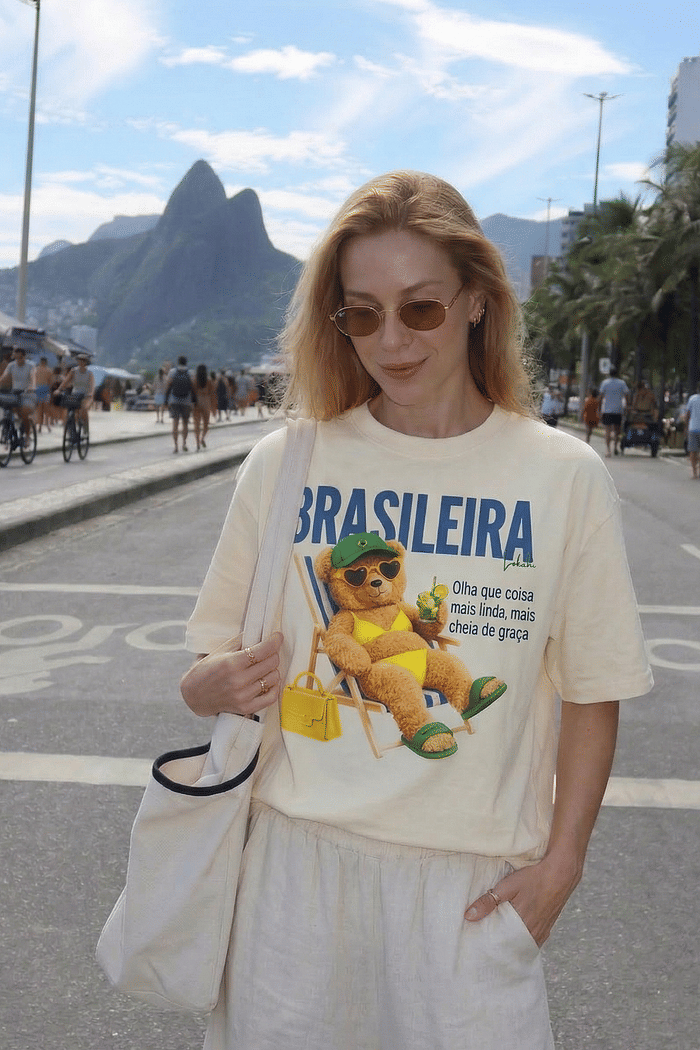 T-SHIRT OVERSIZED BRASILEIRA -  OFF WHITE
