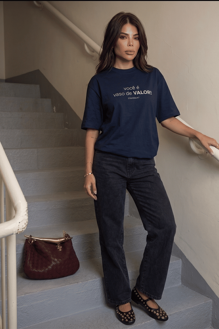 T-SHIRT VASO DE VALOR - MARINHO