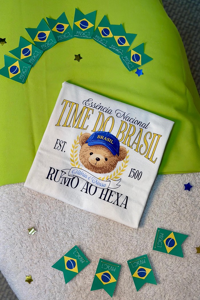 T-SHIRT OVERSIZED TIME DO BRASIL - OFF  WHITE