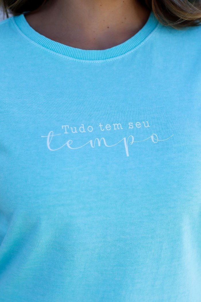 T-SHIRT ESTONADA SEU TEMPO - VERDE ÁGUA