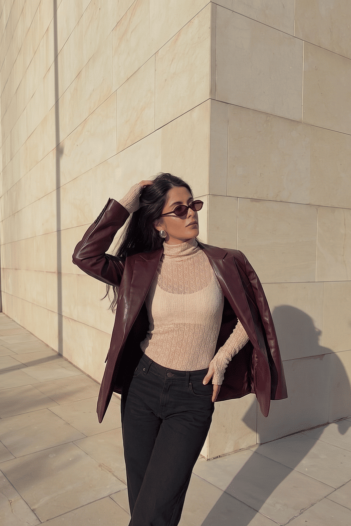 BLUSA DE RENDA DEDINHO - BEGE