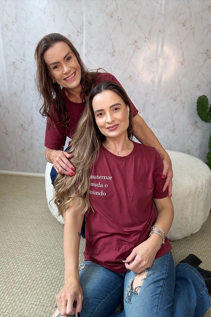 T-SHIRT ESTONADA MATERNAR MUDA O MUNDO - MARSALA