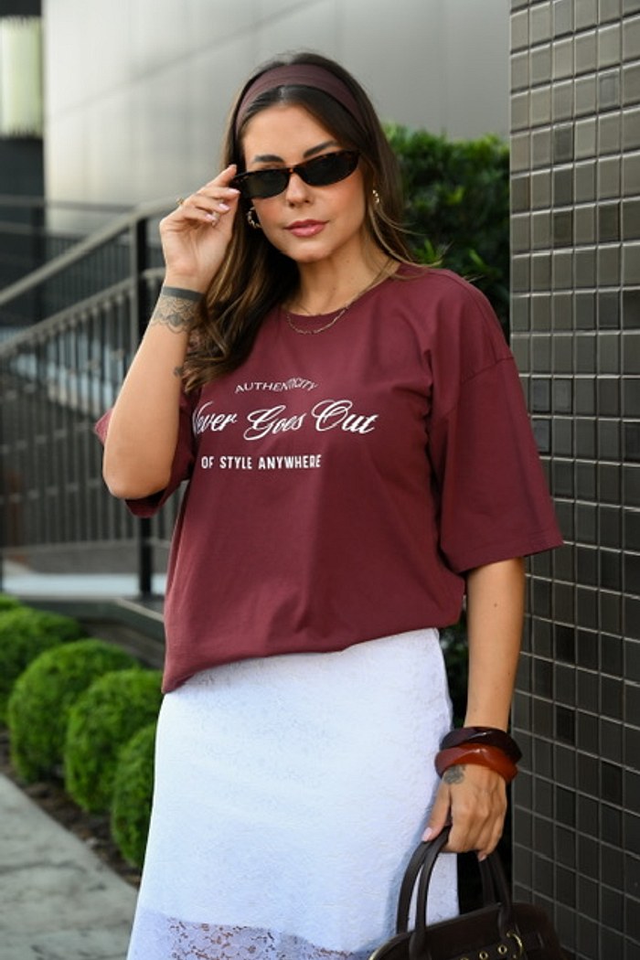 T-SHIRT ESTONADA OVERSIZED AUTHENTICITY - MERLOT