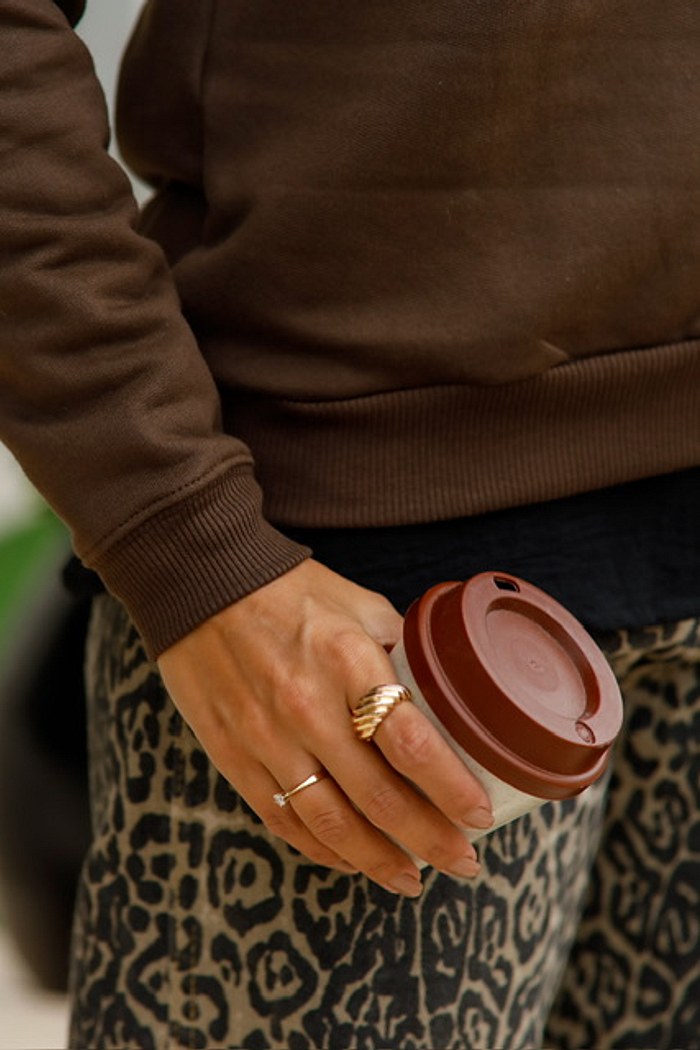 BLUSÃO MOLETOM COFFEE & BOOKS - MARROM