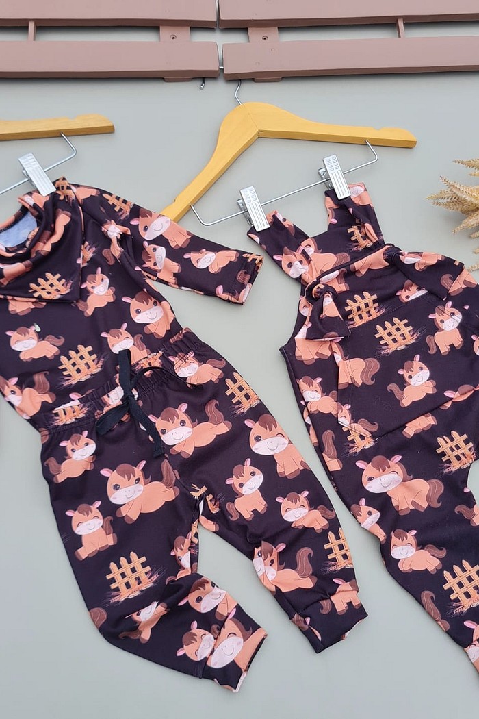 Jardineira + Calça + Body/ Camiseta + Bandana