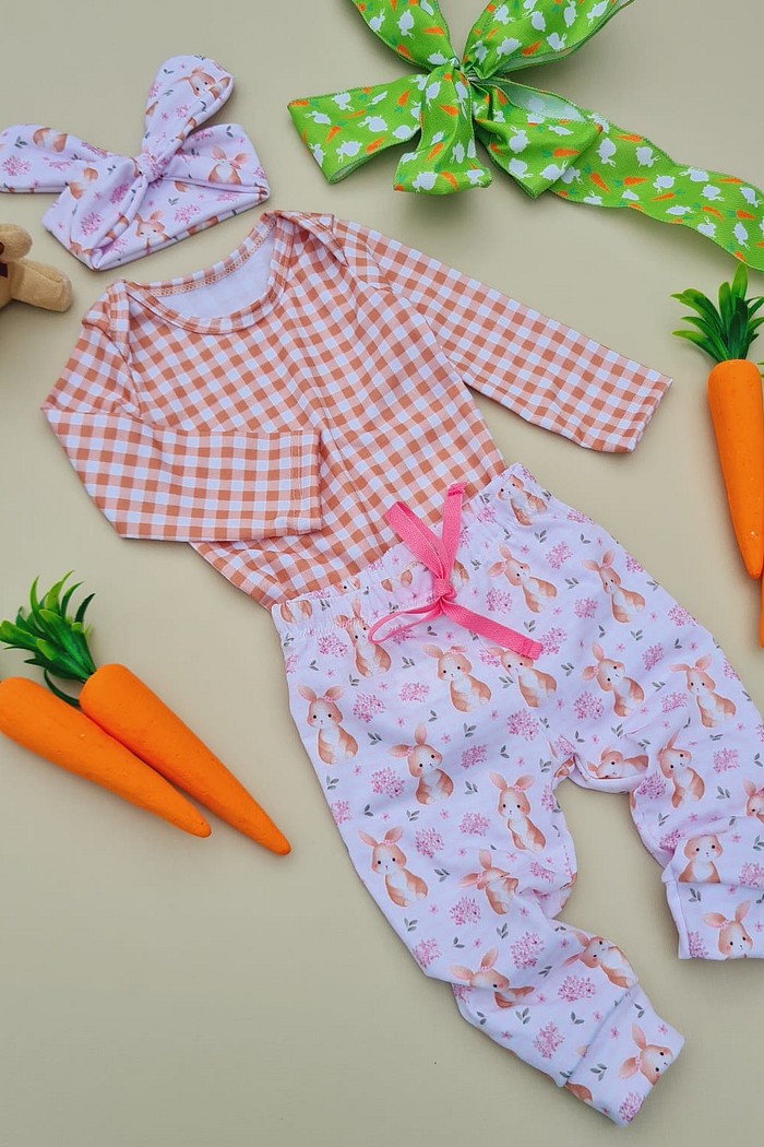 Body Xadrez Marrom + Calça e Laço