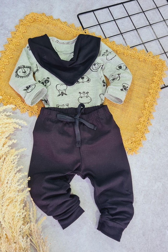 Calça Preta + Body ML + Bandana Preta