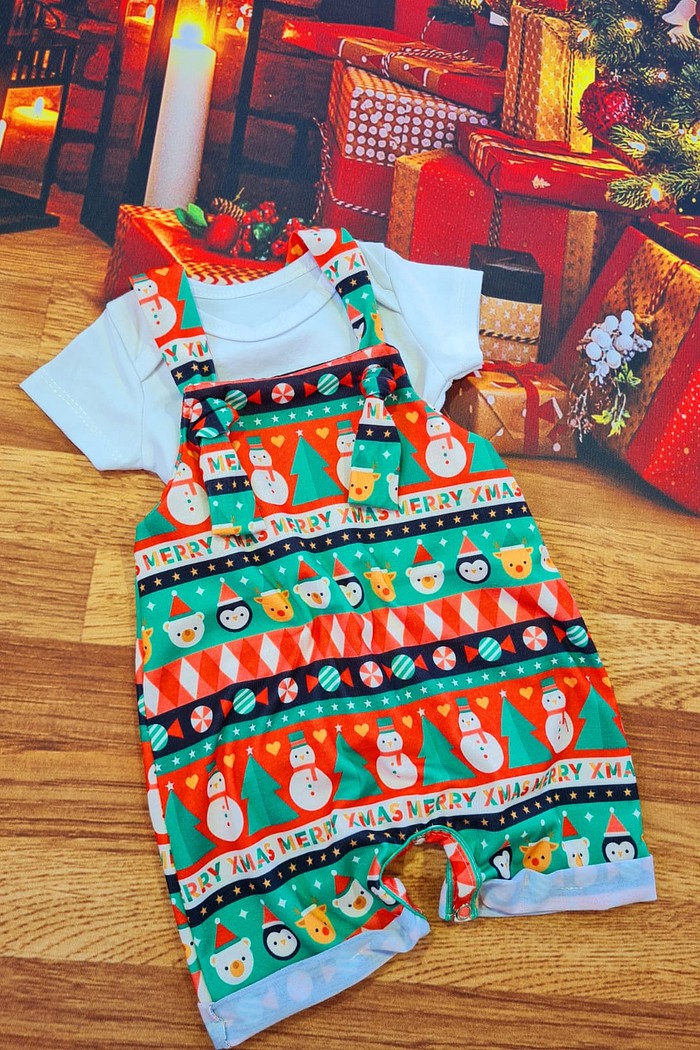 Body MC Branco + Jardineira