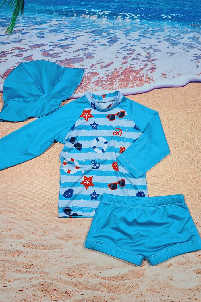 Blusa + Sunga Azul + Chapéu Azul