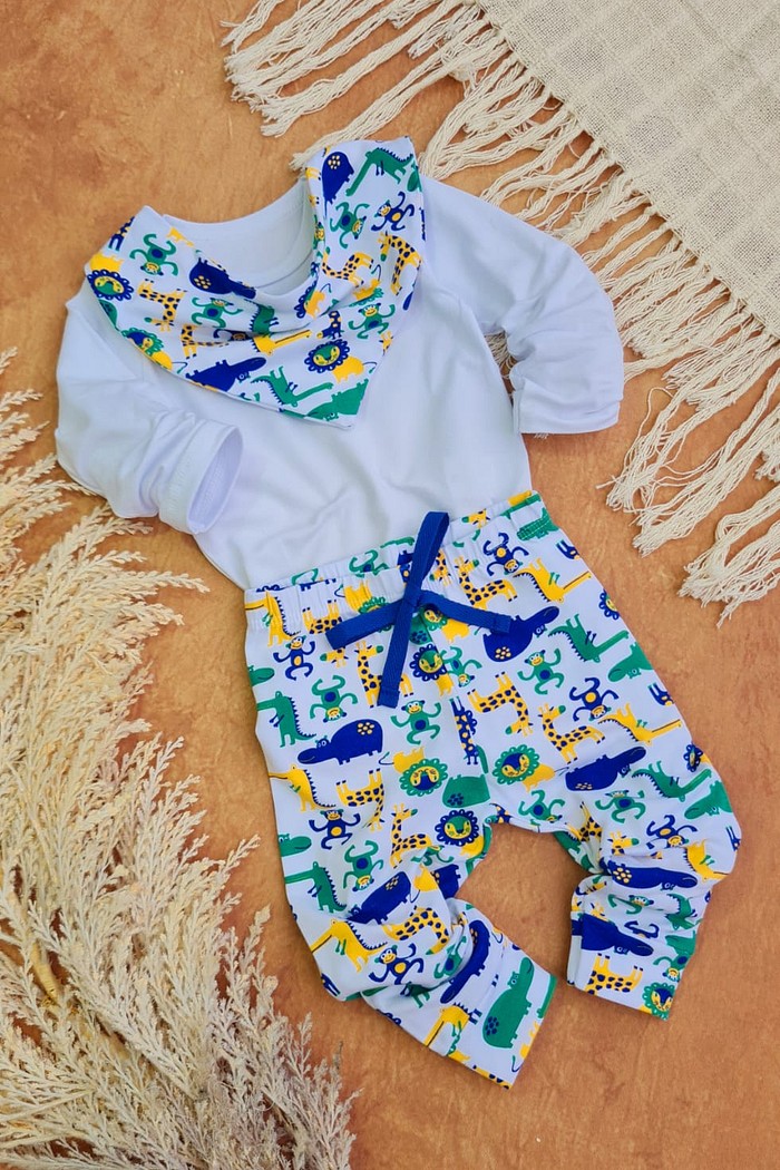 Body ML Branco + Calça + Bandana