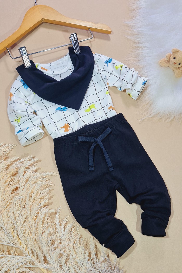 Calça Preta + Body ML + Bandana Preta