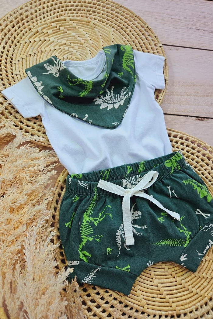 Body MC Branco + Shorts + Bandana