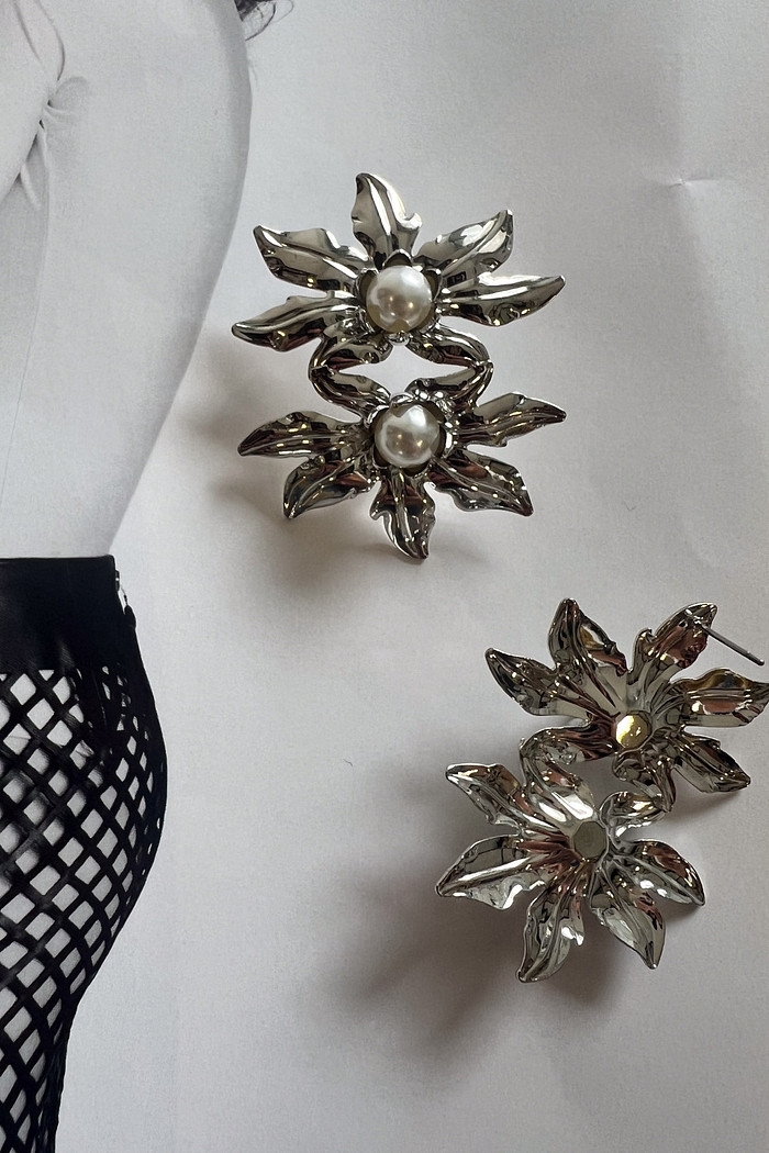 Brinco Floral Prata - Mini Moni