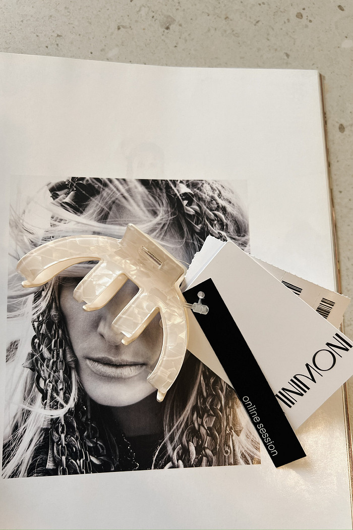 Prendedor de Pérola - Mini Moni