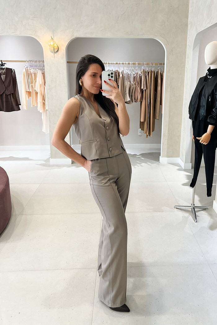 Calça de Alfaiataria Clarissa Verde Khaki - Mini Moni