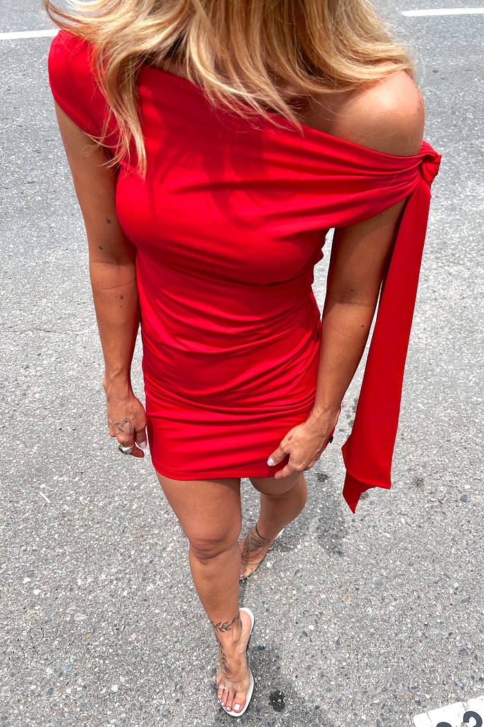 Vestido Curto Ombro a Ombro Vermelho Maitê - MiniMoni 