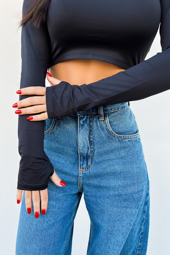 Cropped Manga Longa Eloá Preto - Mini Moni