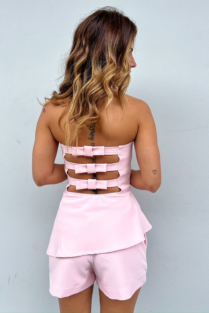  Blusa tomara que caia, vista traseira com laço aplicado, elegância sofisticada – Minimoni