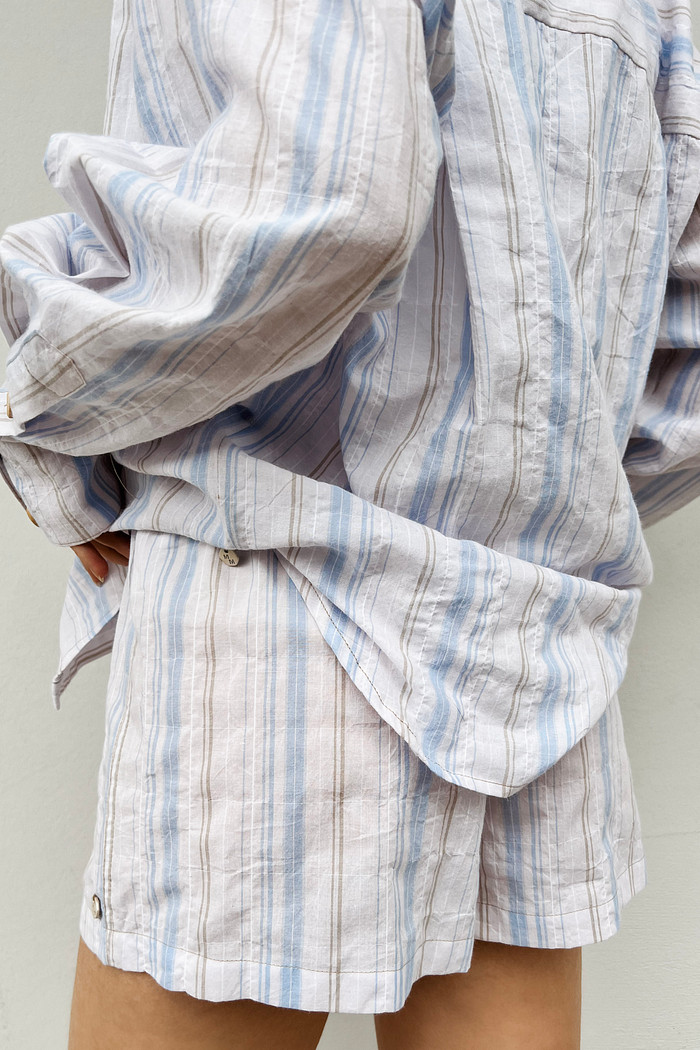 Shorts Feminino Curto De Listras Tami - Mini Moni