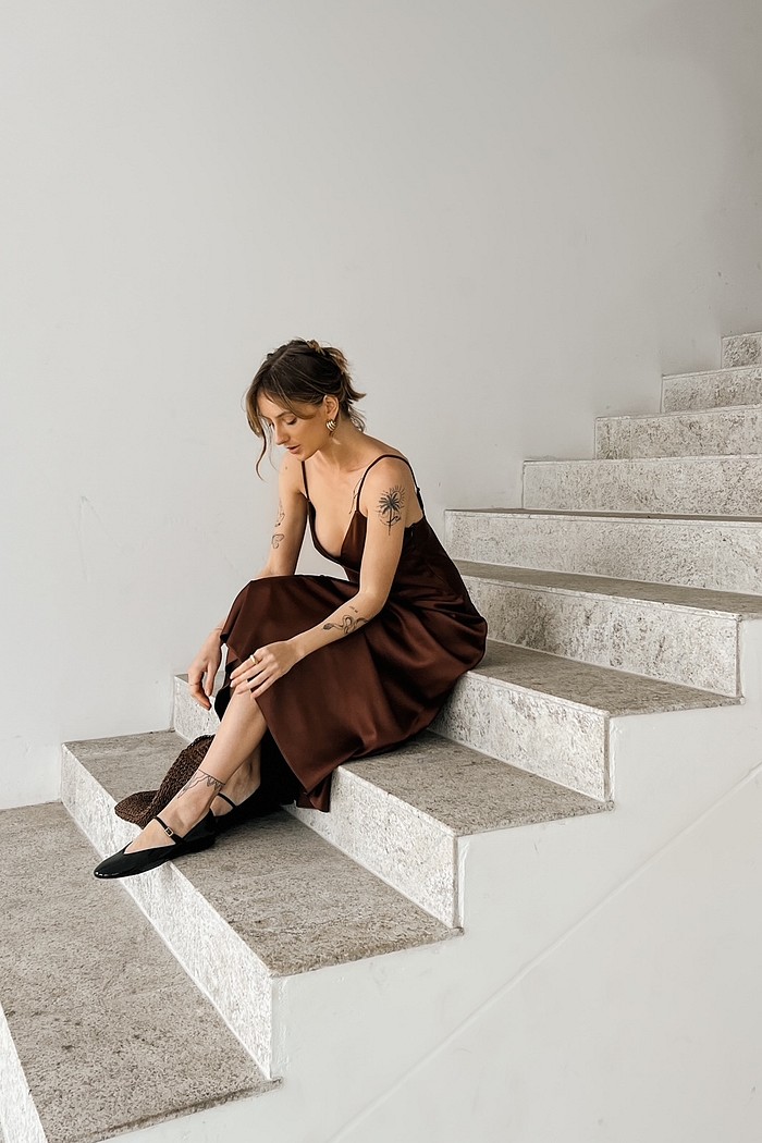 Vestido Longo Cetim Hollywood Marrom - Mini Moni