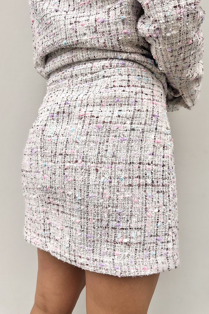 Saia Curta Feminina Com Fenda Lateral Tweed Paola - Mini Moni