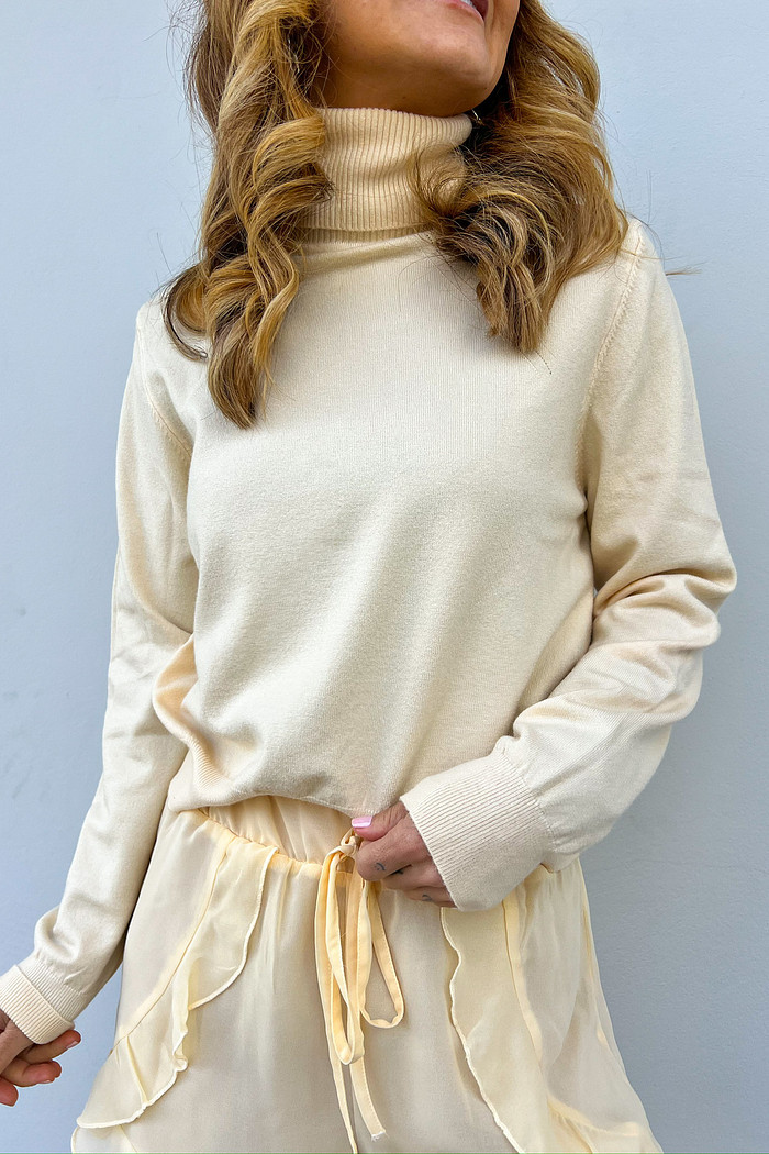 Blusa de Retilínea Cropped Bege - Mini Moni
