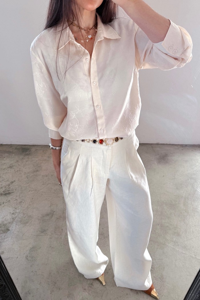 Calça de Alfaiataria Linho Charlotte Areia – MiniMoni