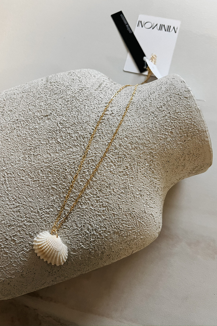 Colar de Concha Unitário Dourado - Mini Moni