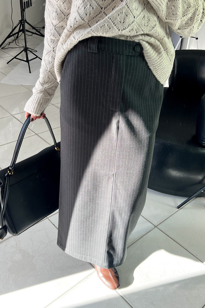 Saia Midi de Alfaiataria Risca de Giz Antonella - Mini Moni