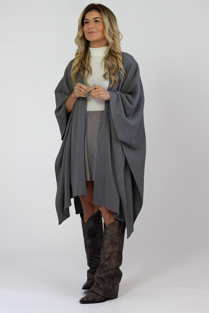 Capa Retilínia Noeli Chumbo - Mini Moni