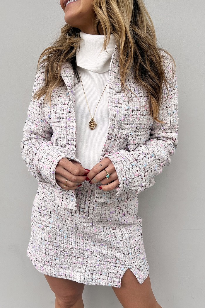 Saia Curta Feminina Com Fenda Lateral Tweed Paola - Mini Moni