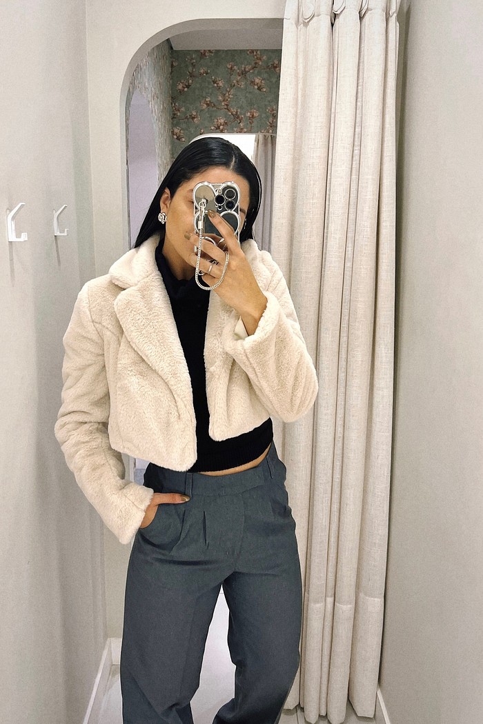 Casaco Pelo Feminino Esther Baunilha - Mini Moni