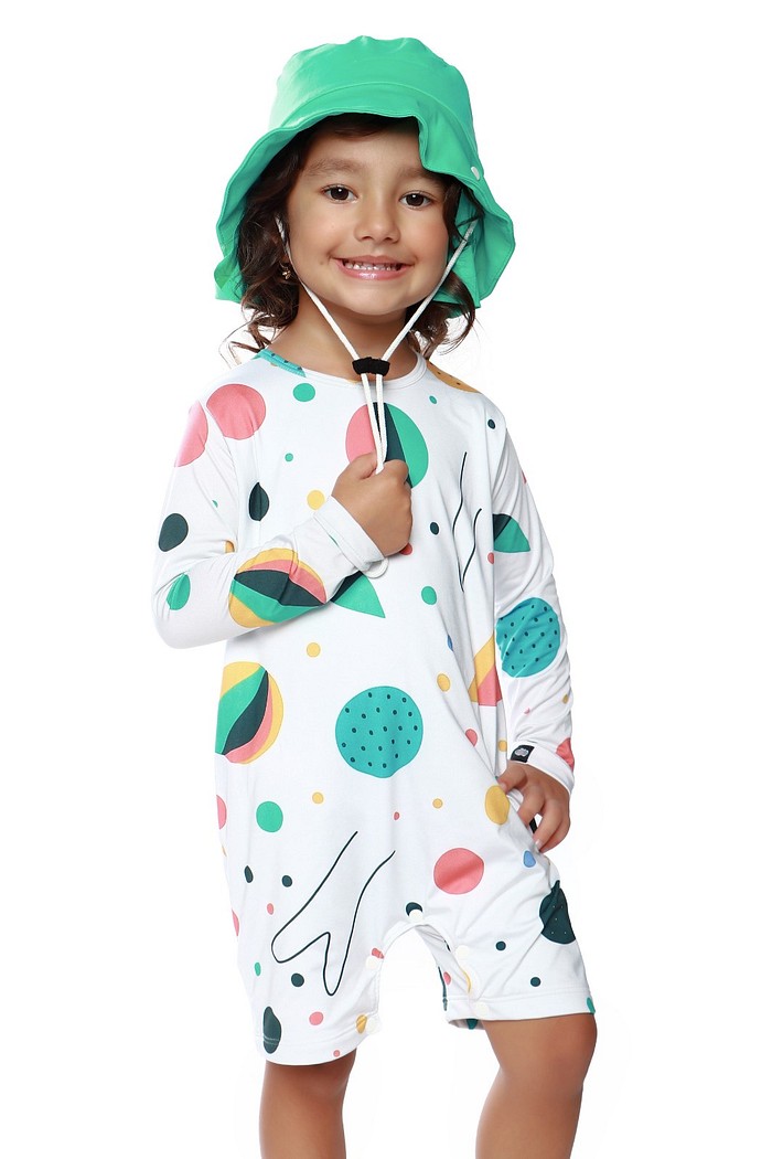 Macacão Praia Bebê Proteção Solar UV 50+ Manga Longa Off White Desenho de Criança