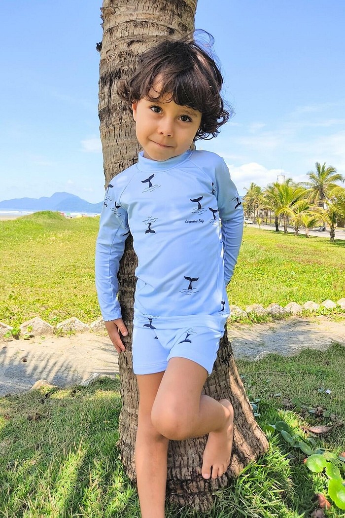 Camisa Proteção Uv 50+ Infantil + Sunga Azul Baleias