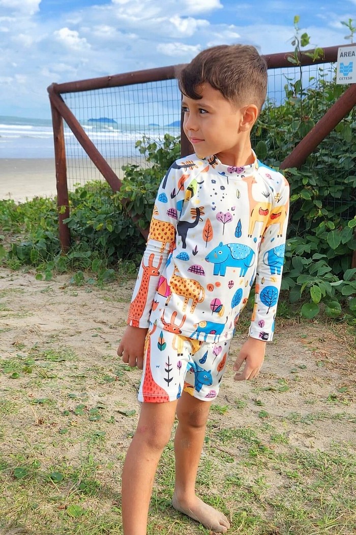 Camisa Proteção Uv 50+ Infantil + Sunga Off White Animais Abstratos