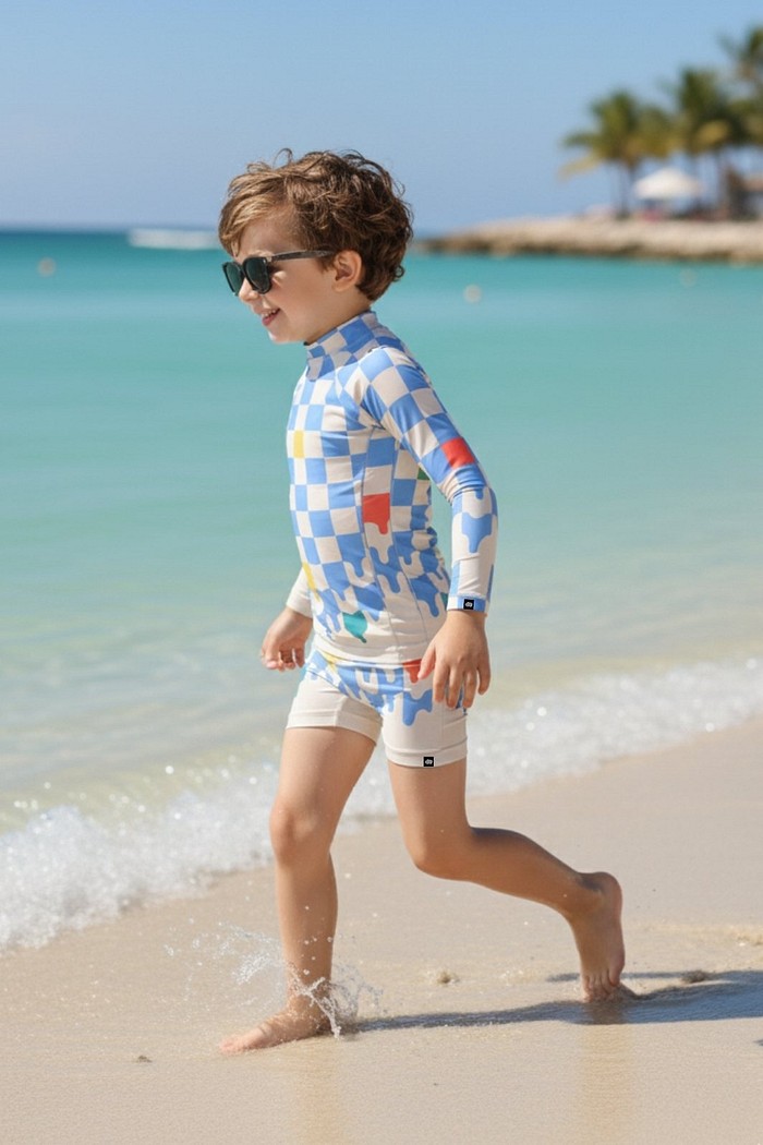 Camisa + Sunga Proteção UV50+ Confortável Off e Azul Quadriculados