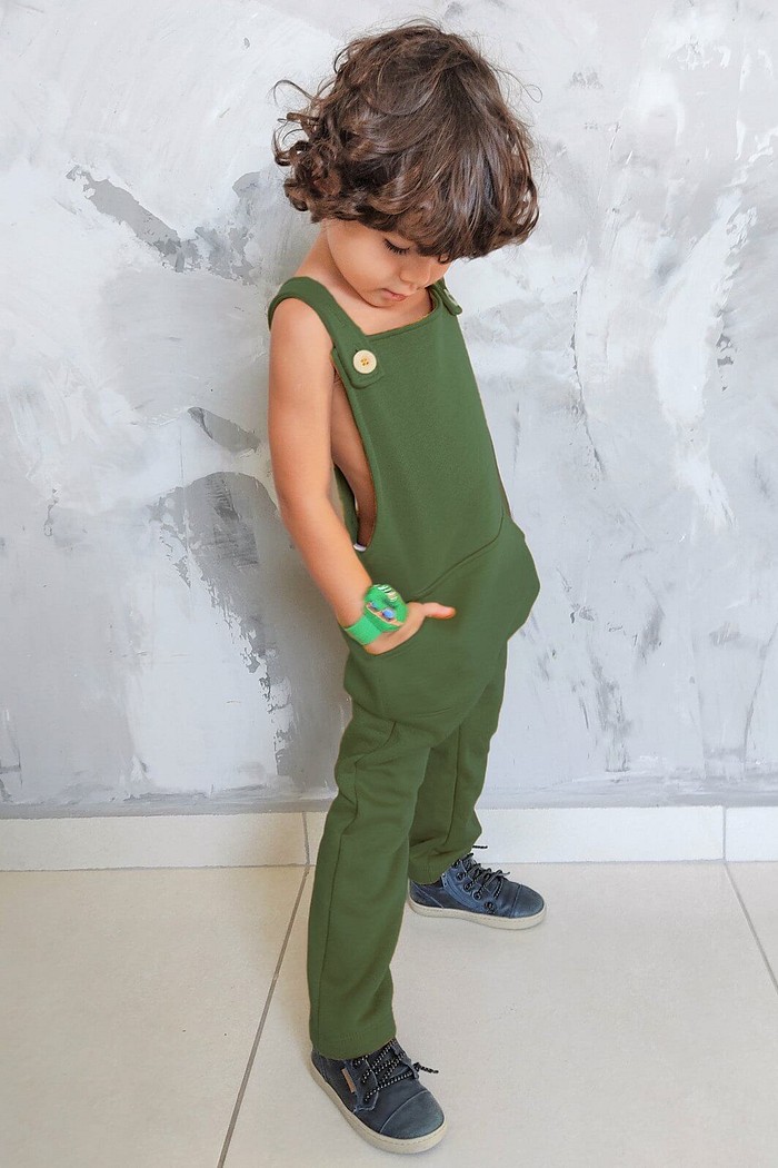 Jardineira Infantil Longa com Alça e Cintura Ajustável Verde Escuro em Moletinho