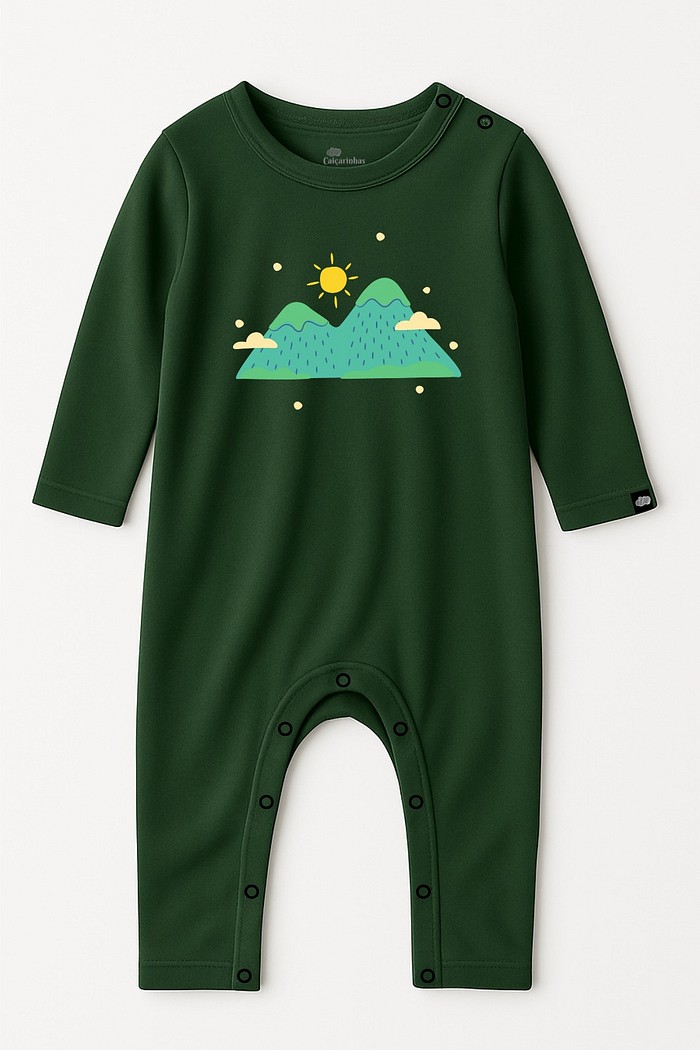 Macacão Longo Manga Longa Verde Escuro Aventura na Montanha