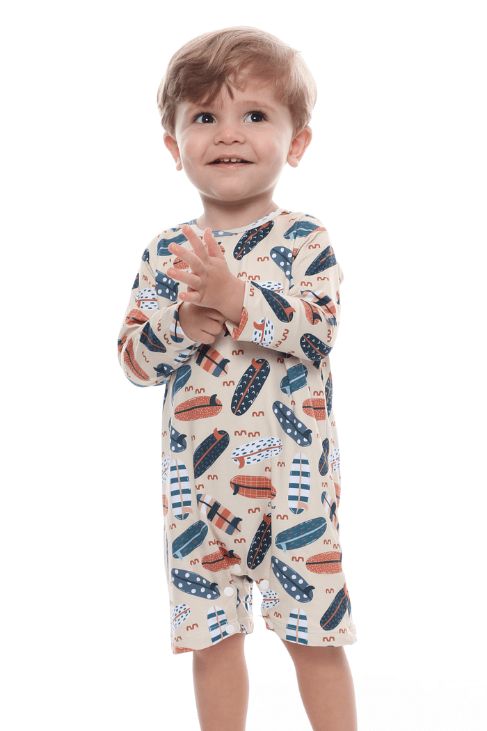 Macacão Praia Bebê Proteção Solar UV 50+ Manga Longa Bege Pranchinhas