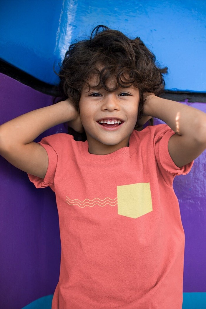 Camiseta Infantil Manga Curta Laranja Bolso Ondas