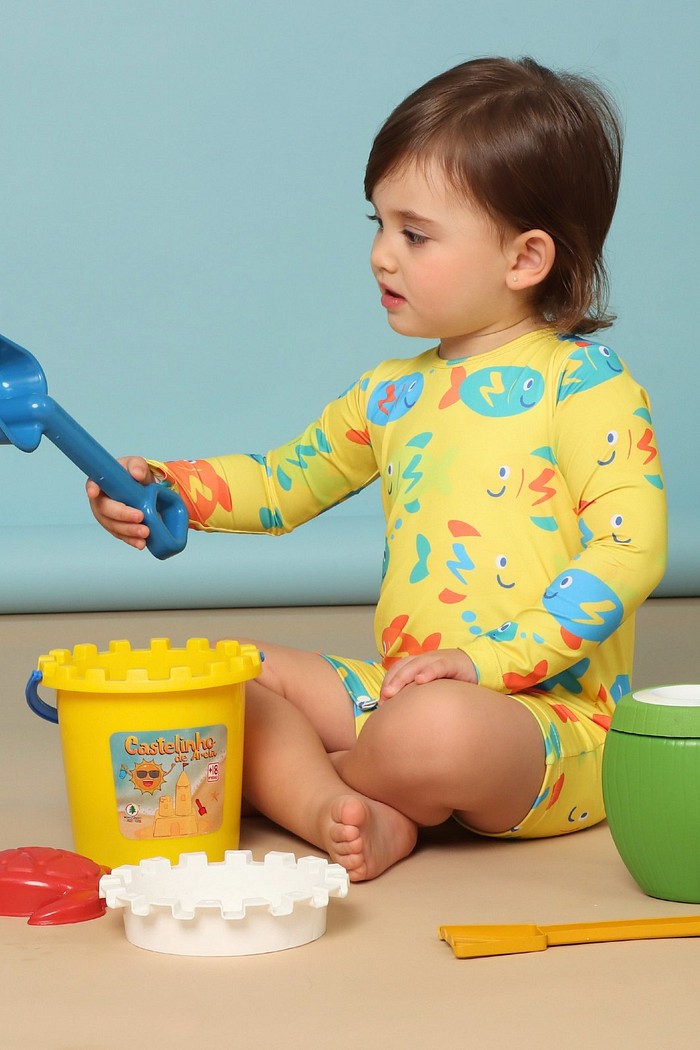 Macacão Praia Bebê Proteção Solar UV 50+ Manga Longa Amarelo Peixinhos