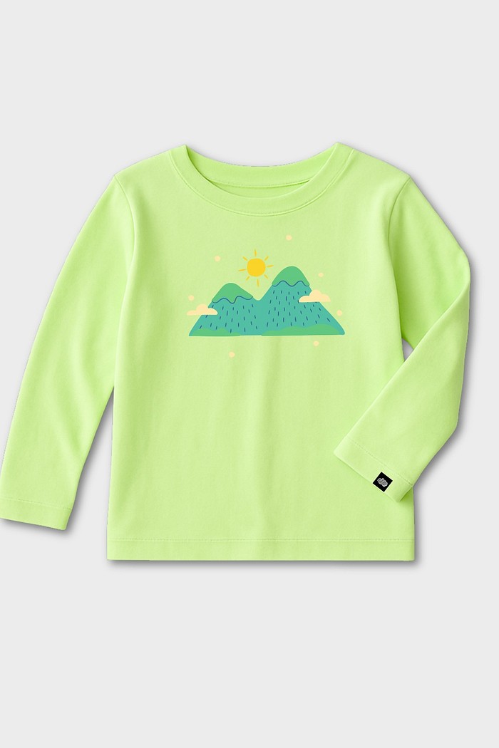 Camiseta Infantil Manga Longa Algodão Toque Macio Verde Claro Aventura na Montanha