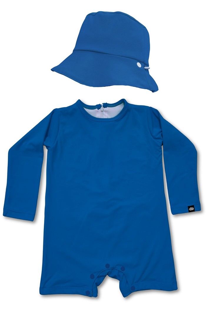 Kit Azul Liso Macacão e Chapéu Proteção completa