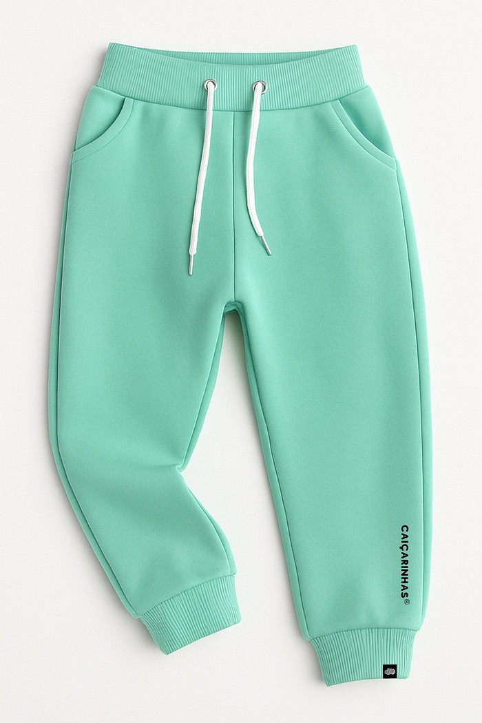 Calça Infantil Jogger Verde Menta Caiçarinhas com Ajuste na Cintura e Moletom Flanelado