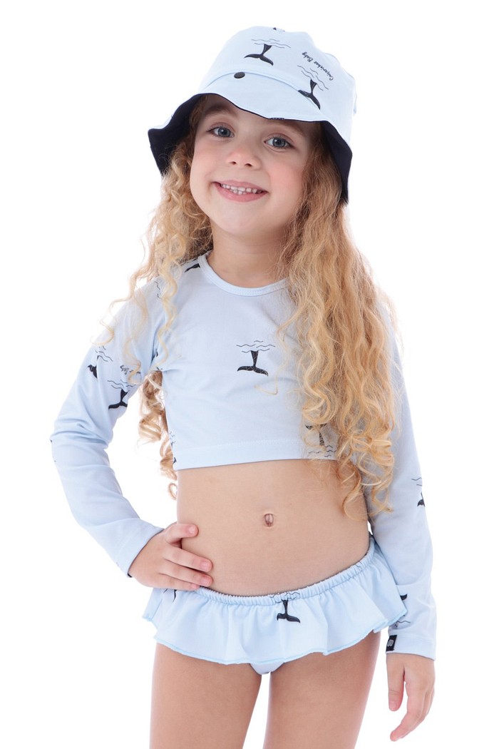 Biquíni Infantil Cropped Manga Longa Calcinha com Babadinho e Proteção Solar UV50+ Azul Baleias