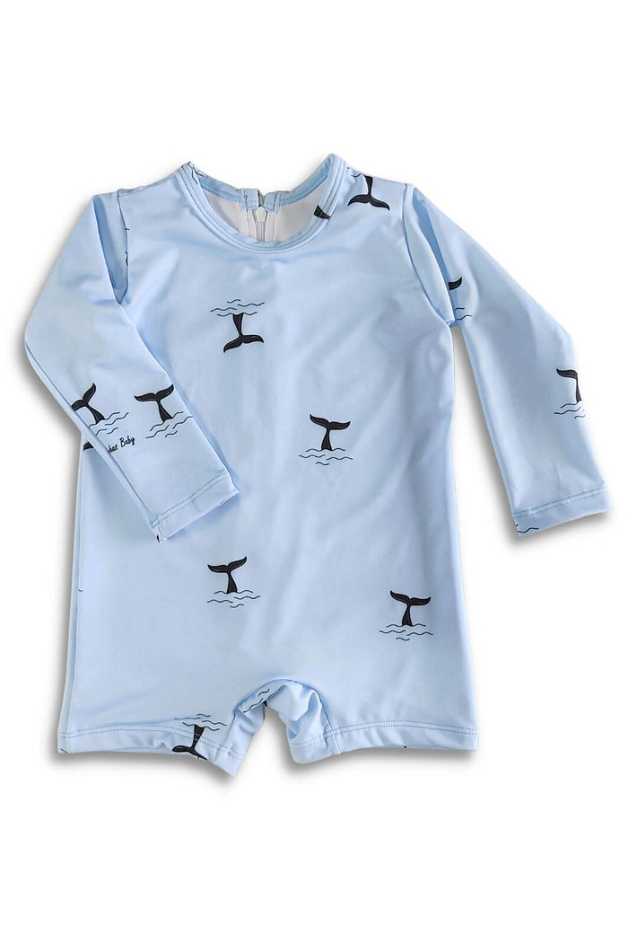 Macacão Praia Bebê Proteção Solar UV 50+ Manga Longa Azul Baleias