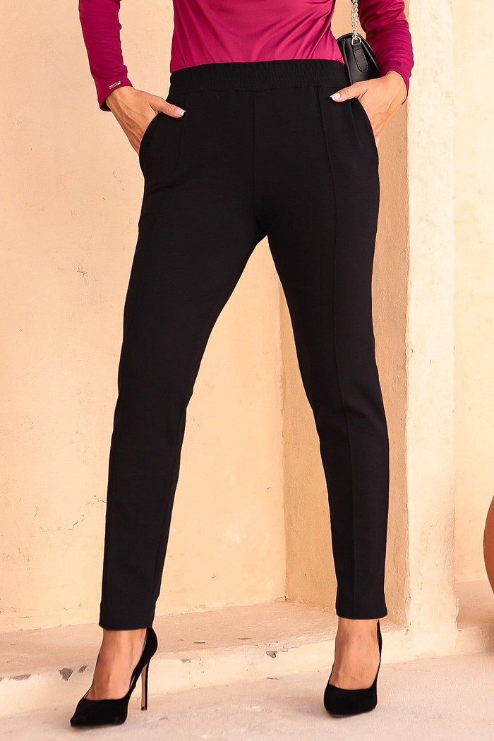 CALÇA MOLETINHO COM FRISO - PRETA