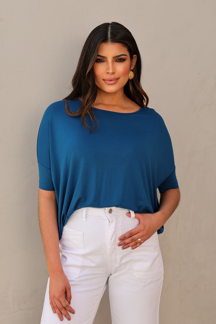 BLUSA AMPLA - AZUL PETRÓLEO
